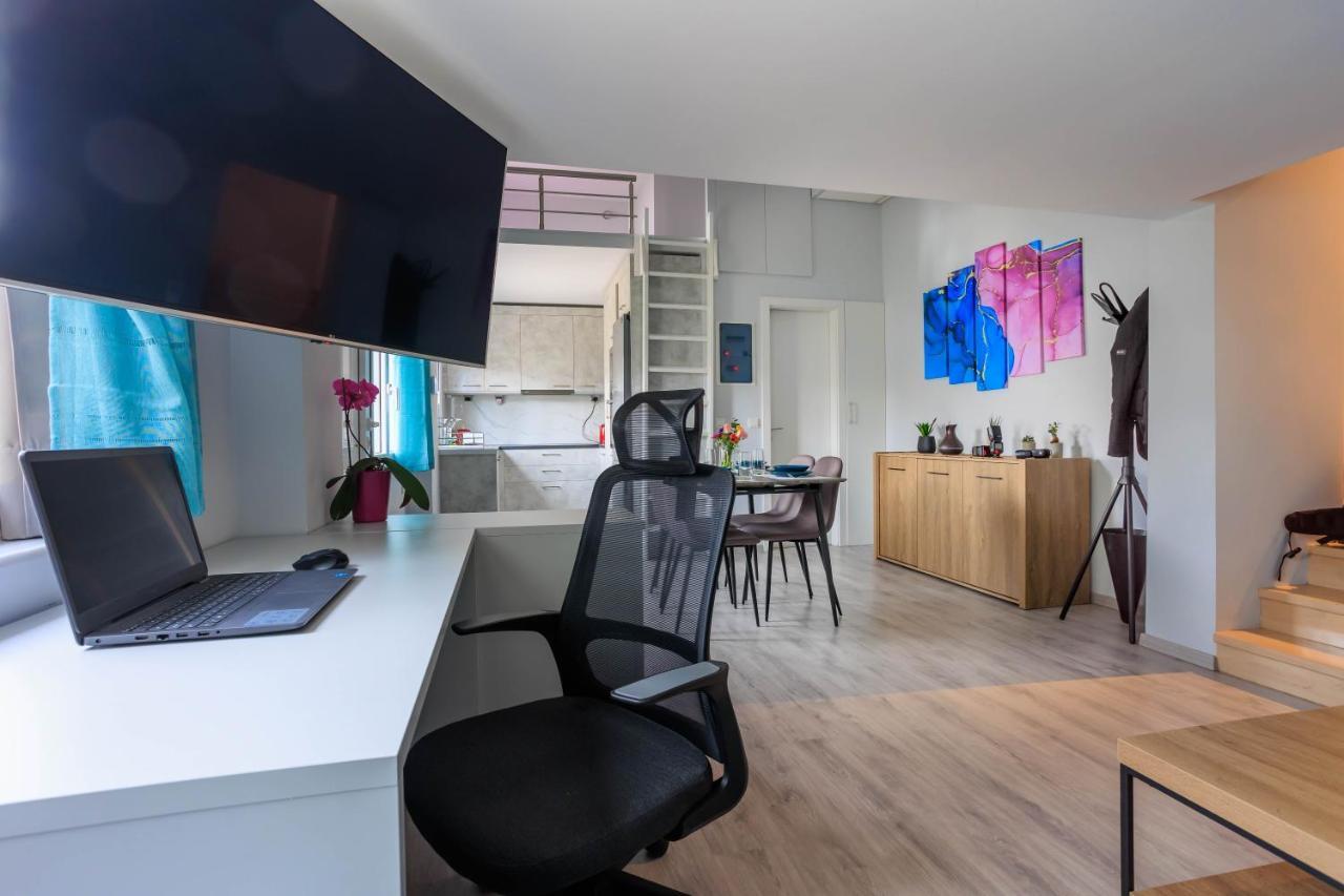 Electra Modern Apartment With Cozy Garden Heraklion  Exterior photo